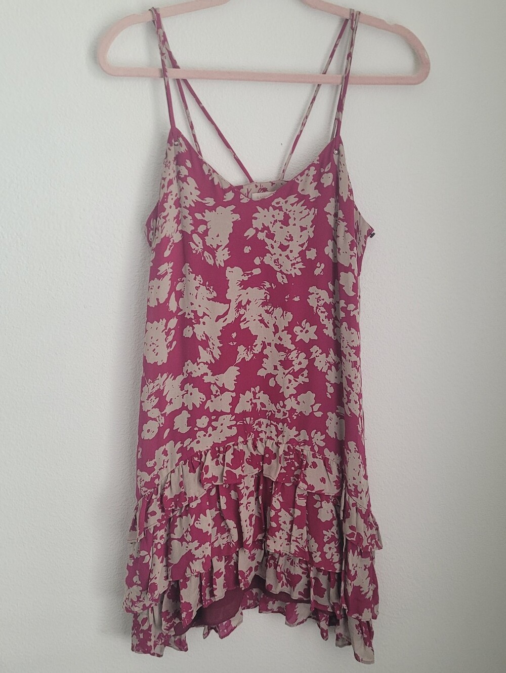 ​Ramy Brook 100% Silk Magenta Pink Floral Ruffle Tiered Mini Dress Size S Boho